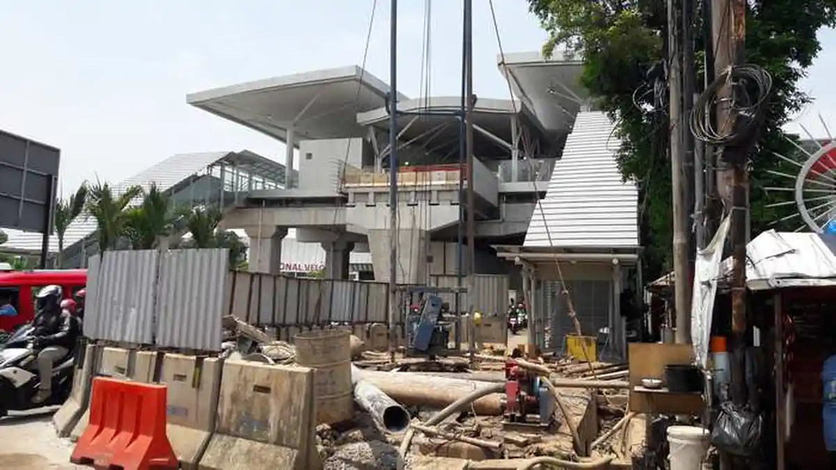 Integrasi Stasiun Velodrome dan Halte Pemuda Rawamangun Direncanakan Rampung April