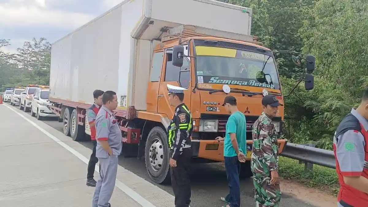 Sempat Kejar-Kejaran, Truk Tabrak Lari di Exit Tol Bakauheni Berhasil Ditangkap PJR