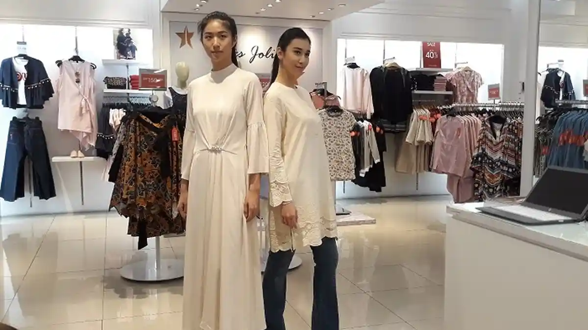 Borong Pakaian di Minimal dari Aksesoris Hingga Baju Modis Mulai Rp 100 Ribu