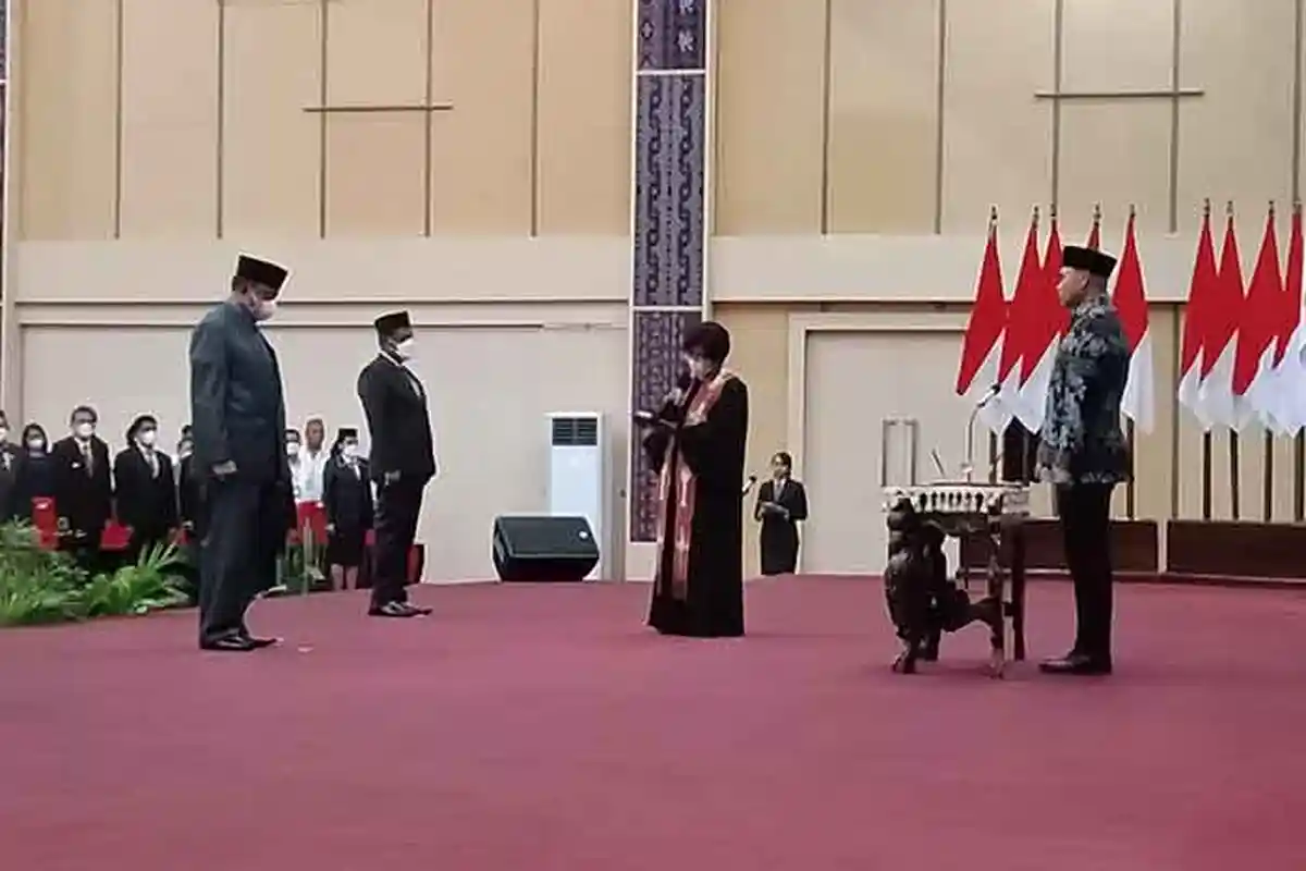 Pesan Gubernur NTT Lantik Sekda NTT, Lakukan Konsolidasi dan Lanjutkan Tugas Mantan Sekda