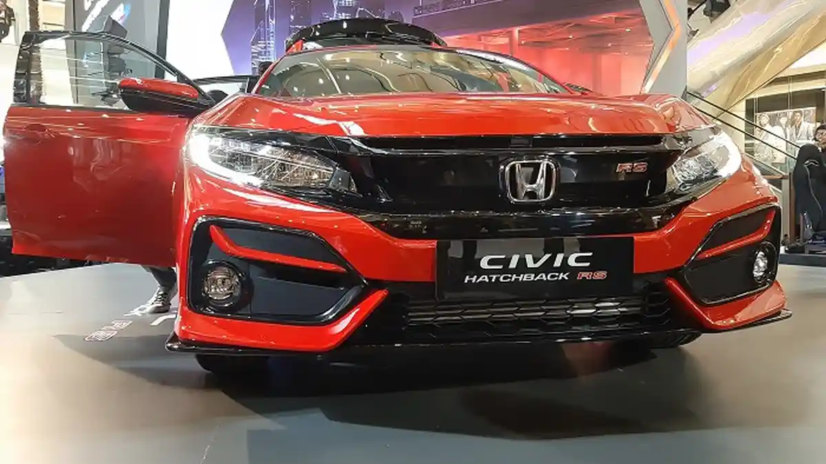 Honda Civic Hatchback Hadir untuk Pengguna Honda Jazz yang Ingin Step Up