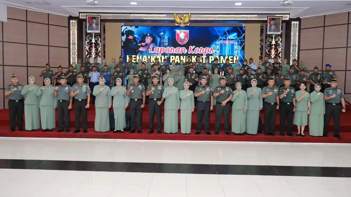 Jelang Lebaran, 716 Personel Militer dan 10 PNS Kodam VI/Mulawarman di Balikpapan Naik Pangkat