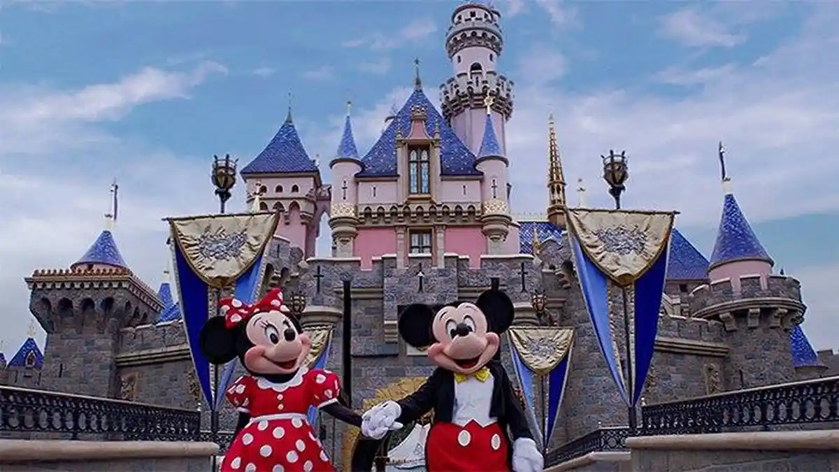 Mulai Tanggal 18 Juni 2020, Disneyland Hong Kong Kembali Dibuka Normal