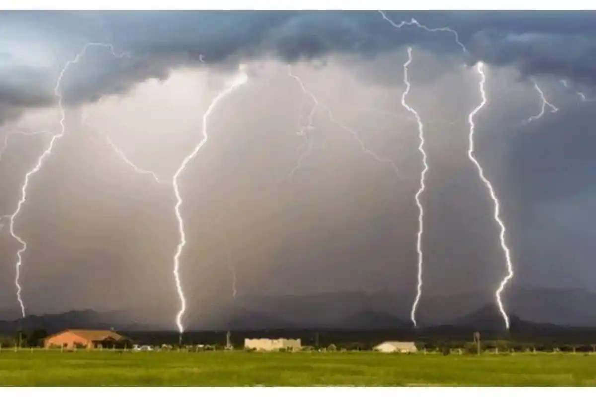 Prakiraan Cuaca BMKG Jabodetabek Besok Minggu 21 Maret 2021, Jaksel dan Jaktim Berpotensi Alami Ini