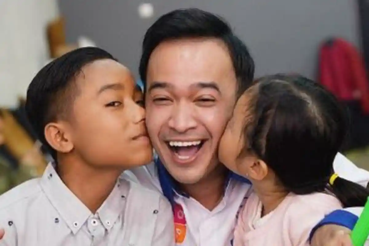 Ingin Dua Putrinya Kelak Jadi Dokter, Ruben Onsu: Udahlah yang Artis Biar Betrand Peto Aja