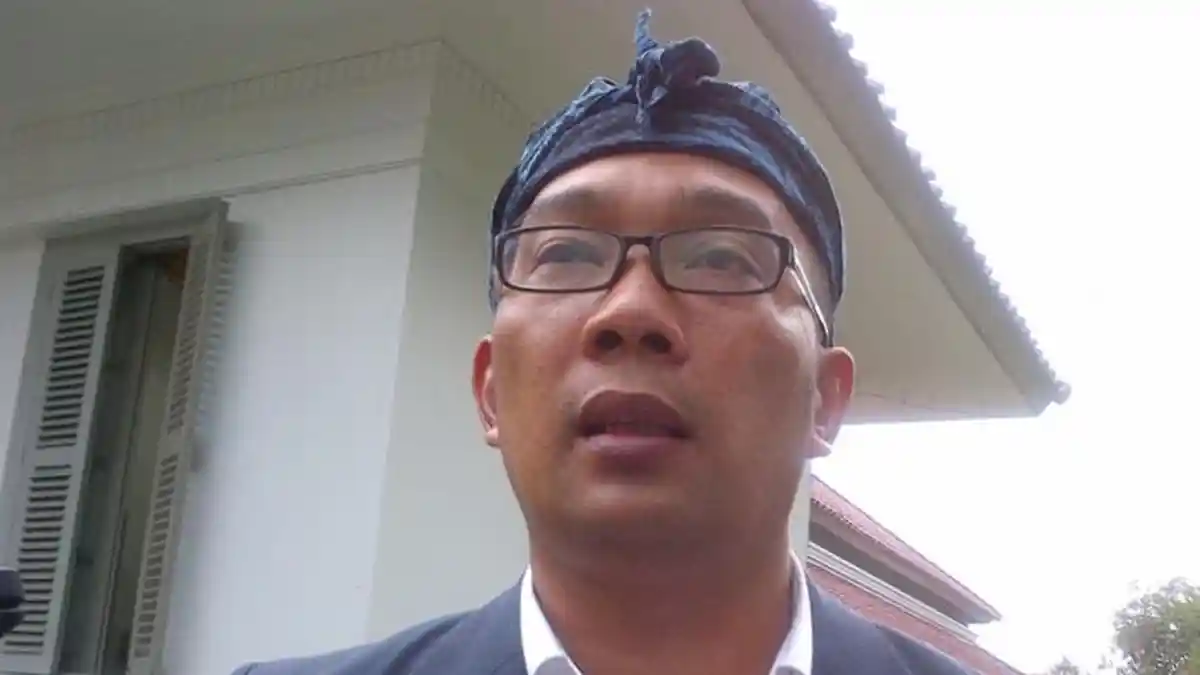 Ridwan Kamil Kontak Dua Warga Bandung di Nepal Via Twitter