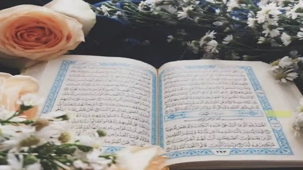 11 Bacaan Sholawat Nabi Muhammad, Lengkap Arti Serta Keistimewaannya Masing-masing