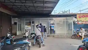 Blokir-ATM-6888.jpg