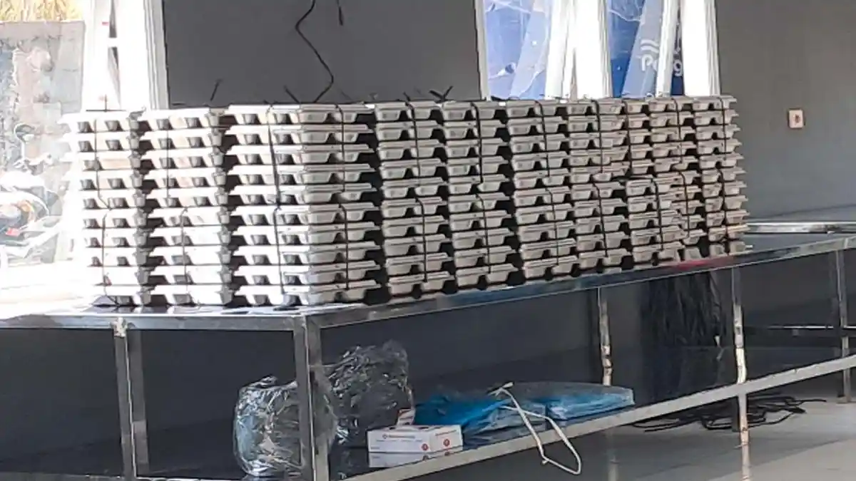 Ada Belatung pada Menu MBG di SD Kota Malang, Susu yang Dibagikan Juga Bikin Sakit Perut