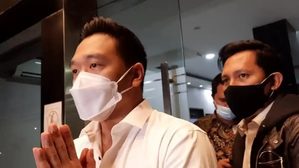 Hampir 12 Jam Jalani Pemeriksaan, Michael Yukinobu Ucapkan Permintaan Maaf