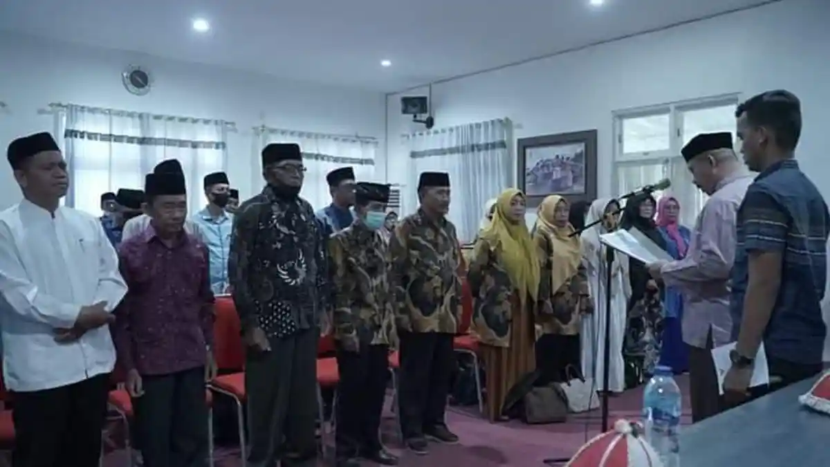 Pj Sekda Sigi Lantik Panitera dan Dewan Hakim STQH ke-VI, Desa Tompi Bugis Tuan Rumah