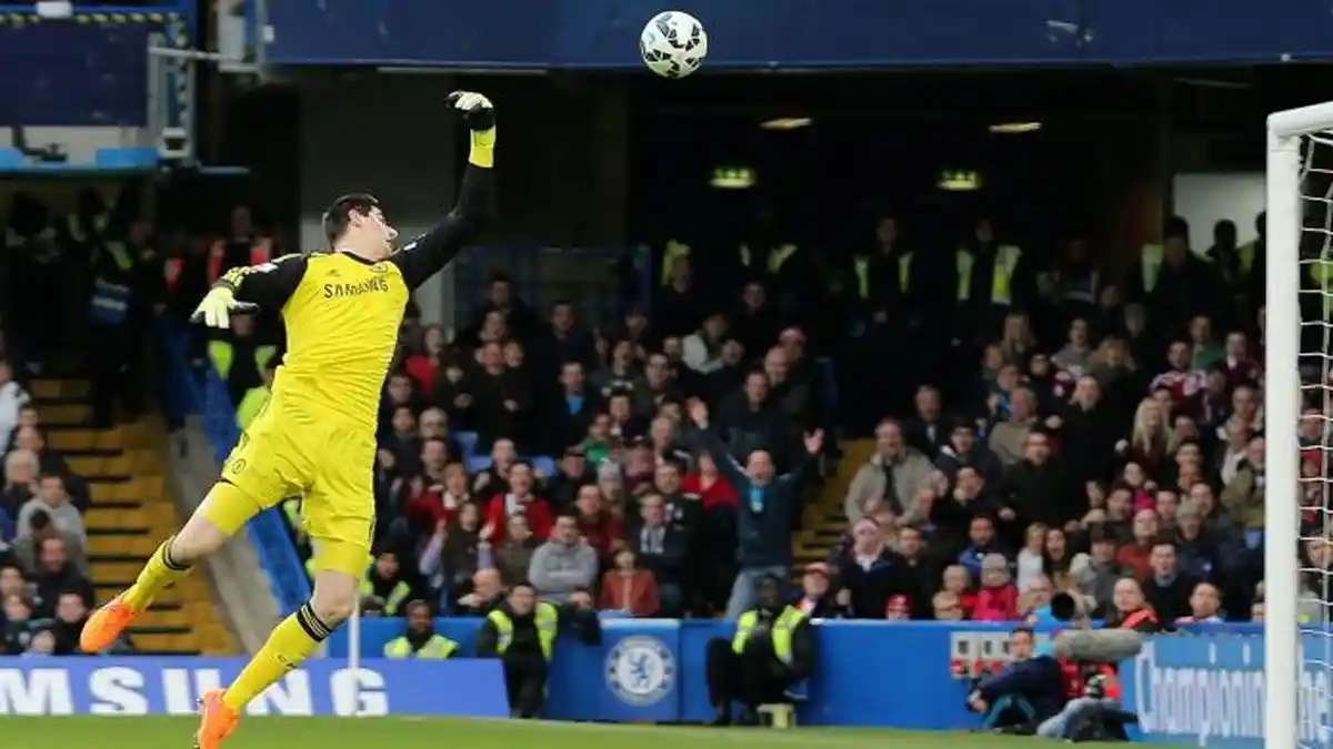 Thibaut Courtois Mungkin Starter saat Chelsea Jumpa Bournemouth