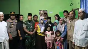 Iwan-Setiawan-takziah-ke-rumah-korban-longsor-di.jpg
