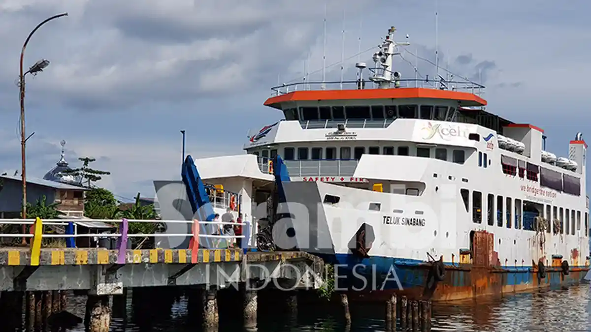 Rute Penyeberangan KMP Teluk Sinabang Dialihkan, Ini Penyebabnya