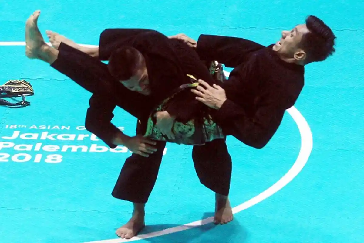 Heboh, Latihan Silat Makan Korban, Pesilat Gresik Tewas Kena Tendangan Pelatih di Bagian Dada Kiri