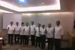 beredar-foto-9-kepala-daerah-di-riau-diduga-deklarasi-dukungan-untuk-jokowi-maruf-amin_20181008_144720.jpg