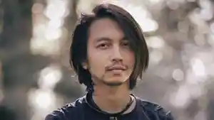 SOSOK-Musisi-dan-pegiat-aktivitas-alam-Fie.jpg