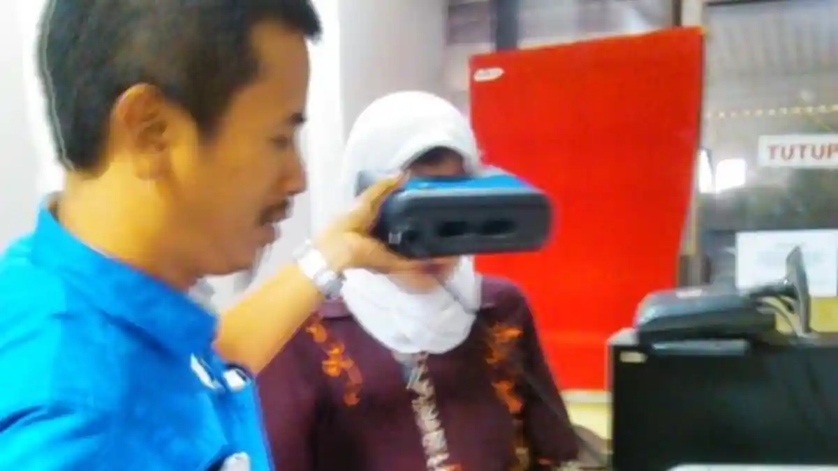 Menjelang Pemilukada DKI, Mesin E-KTP Disiagakan di Kelurahan