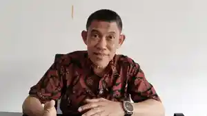 HUSIN-KOMISI-V.jpg