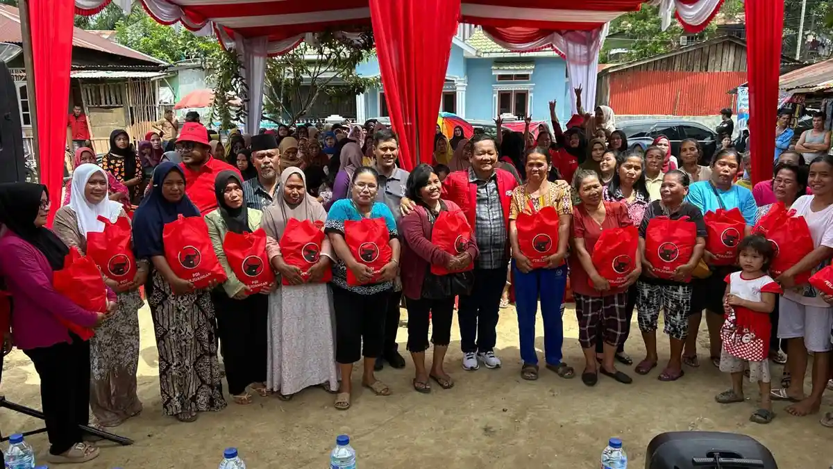 Dibantu Rapidin, Korban Banjir Sidimpuan: Semoga jadi Catatan Ibadah Bagi Pemberi, Terimakasih PDIP