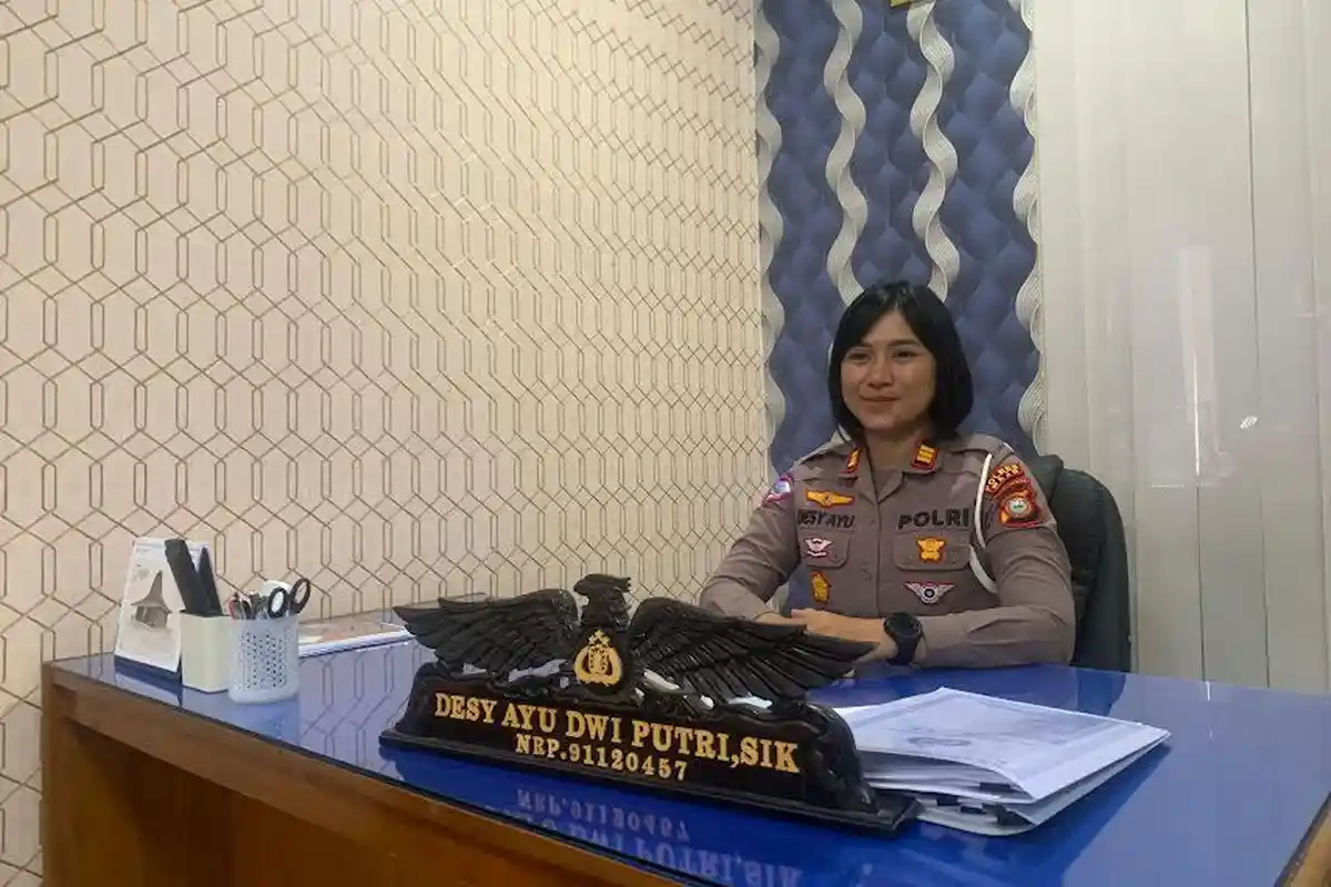 Sosok AKP Desy Ayu Kasat Lantas Perempuan Pertama di Wajo, Usia 33 Tahun Lulusan S2 UMI Makassar