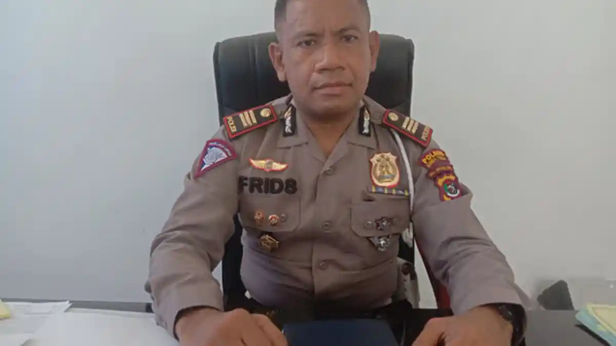 Lakalantas di Kamalaputi Sumba Timur - Tiga Orang Luka-Luka