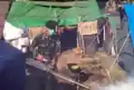 Kogasgabpad Fogging Tempat Pengungsian Warga di Lombok