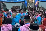 Jemaah-haji-asal-Kota-Pekanbaru-doa-bersama-jelang-keberangkatan.jpg