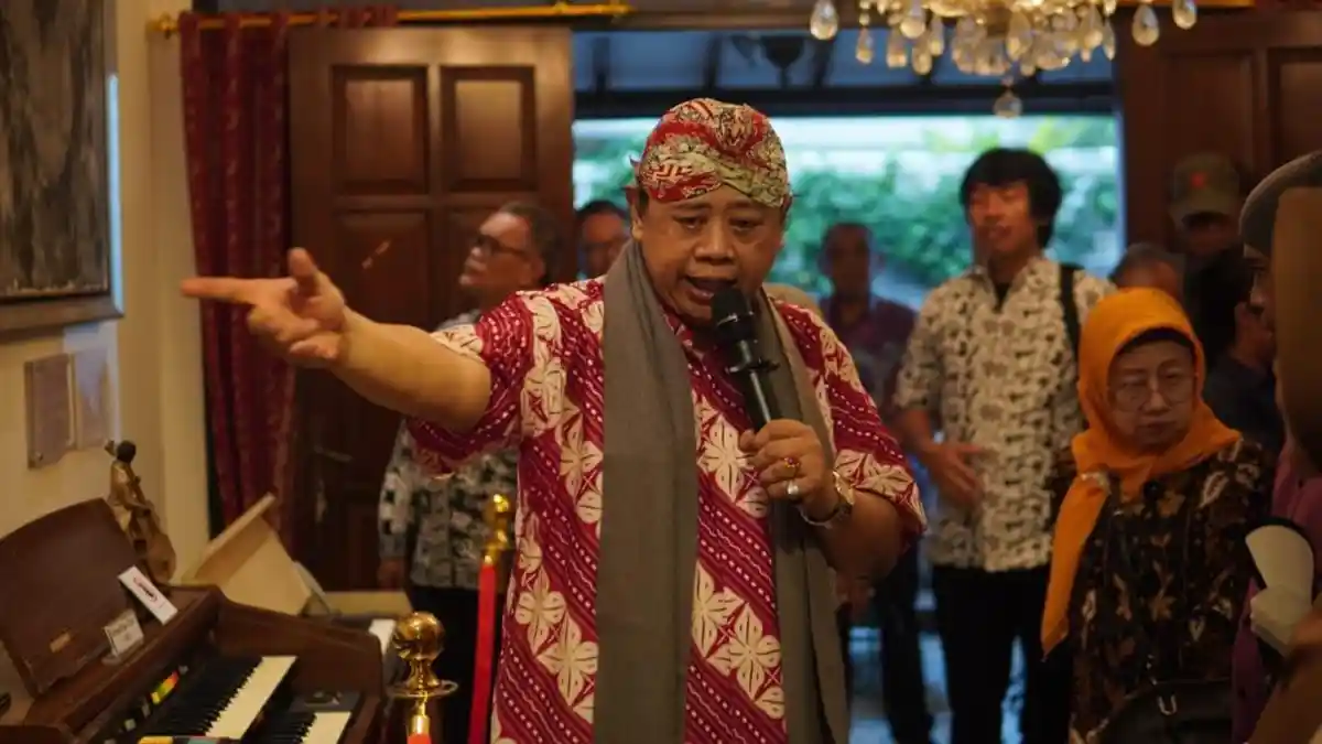 Lestarikan Arsip Musik Indonesia, Andi Bayou Gelar Pameran ‘Beyond The Notes-Andi Bayou’