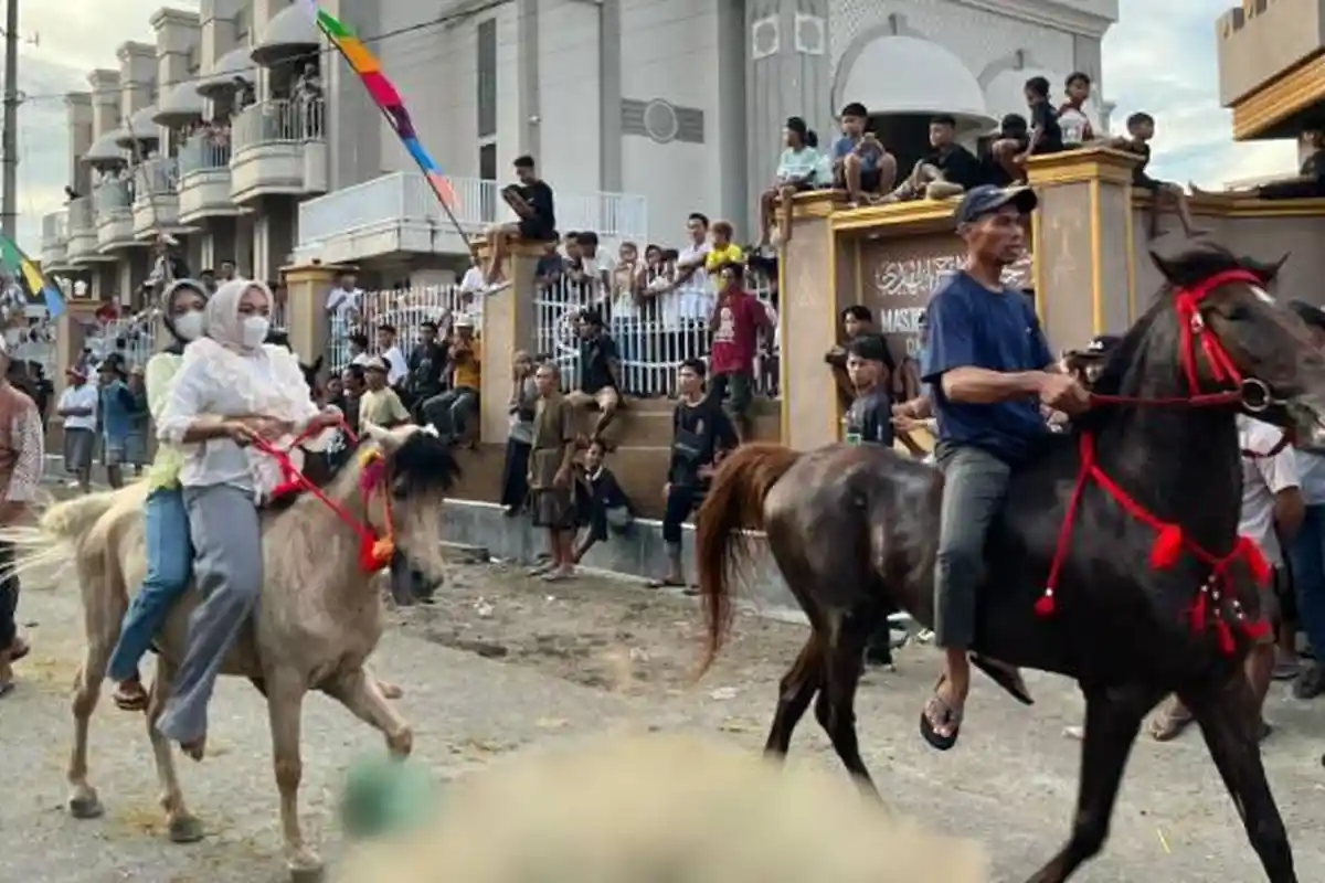 3 Fakta Perayaan Tradisi Tiyu di Lombok Timur,  Berkuda Keliling Kampung Usai Lebaran
