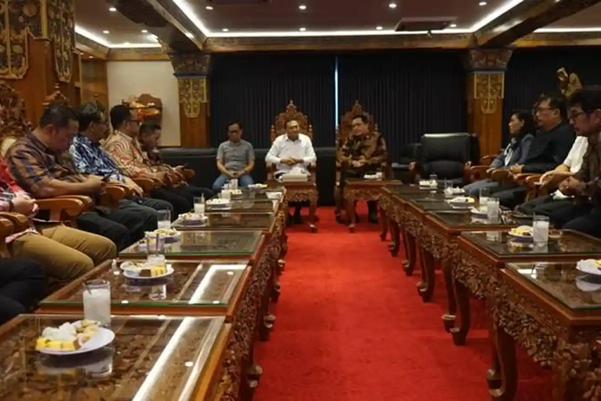 Bupati Magelang Kunjungi Gianyar Bali, Adopsi Program Layanan Gratis Pendidikan dan Kesehatan