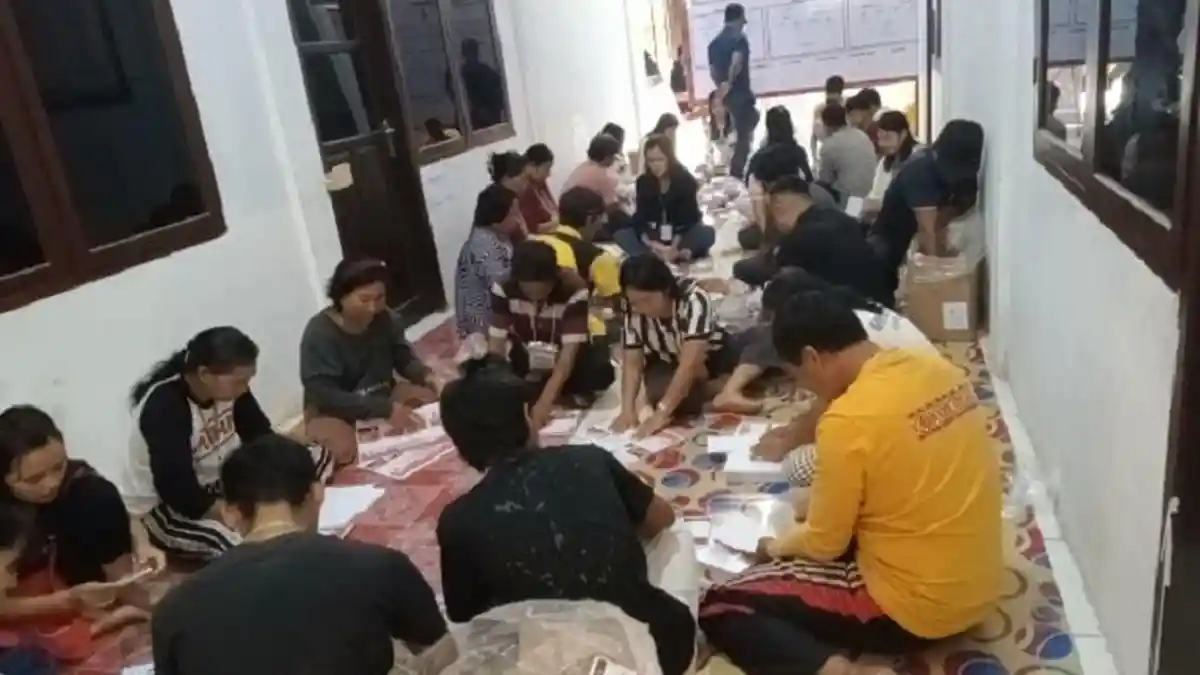 100 Ribu Lebih Surat Suara Pilkada Mamasa Telah Disortir dan Dilipat, Hari Ini Pilgub
