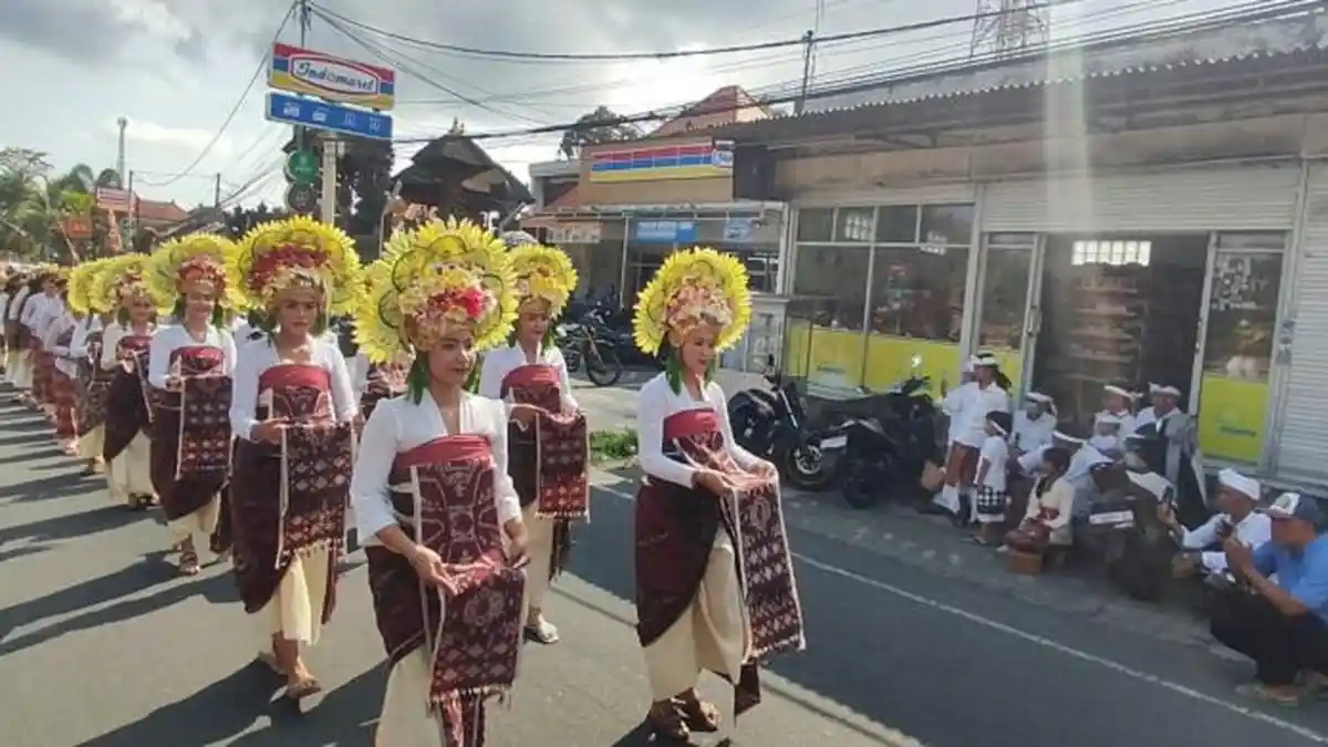 48 Tahun Berlalu, Karya Agung Pura Manukaya Let Bali Kembali Digelar ...