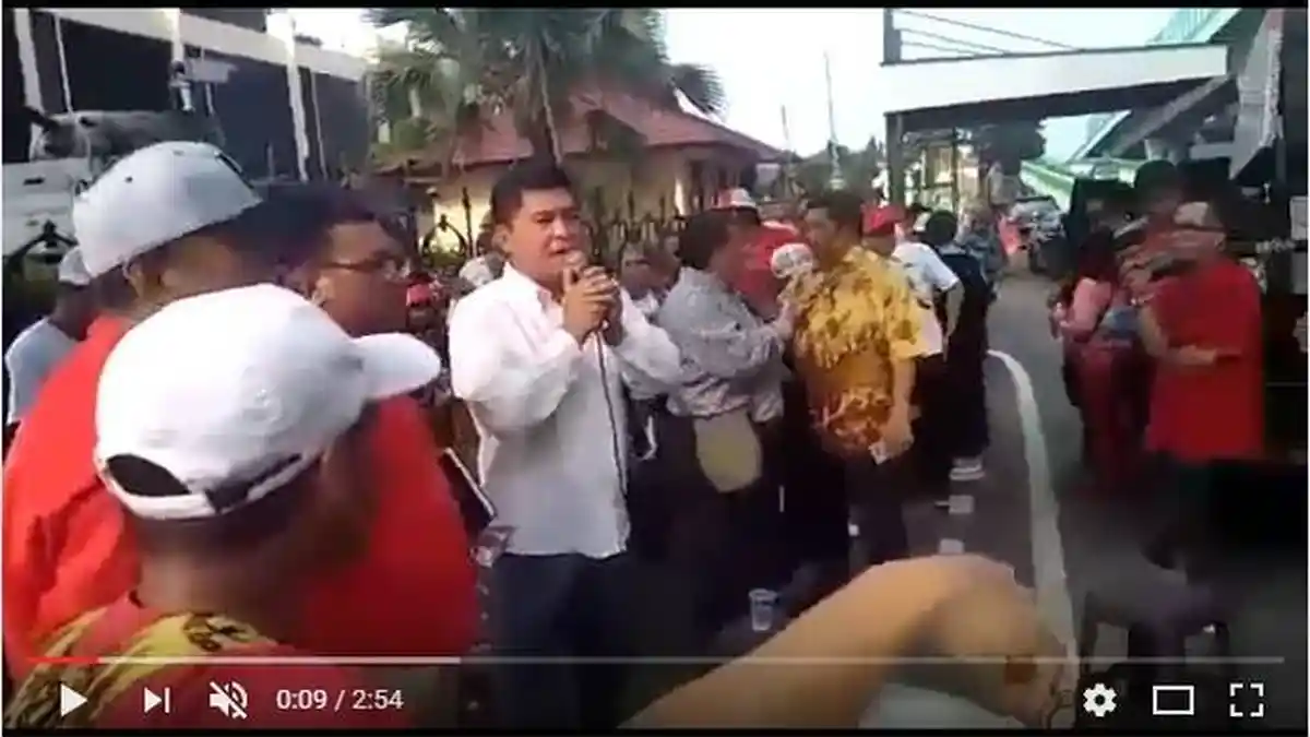 Laporkan Pemfitnah Jusuf Kalla, 100 Pengacara Geruduk Mabes Polri