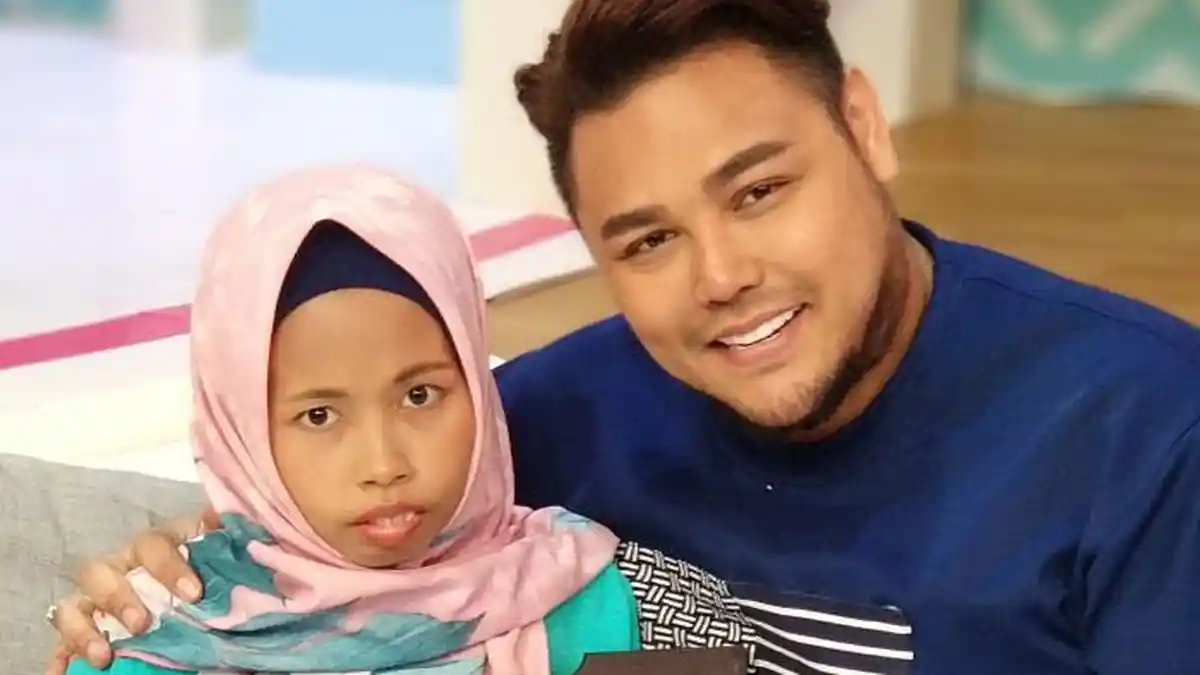 Masih Ingat Windi, Gadis Tunagrahita yang Jadi Desainer Ivan Gunawan? Karyanya Cantik Bukan Main