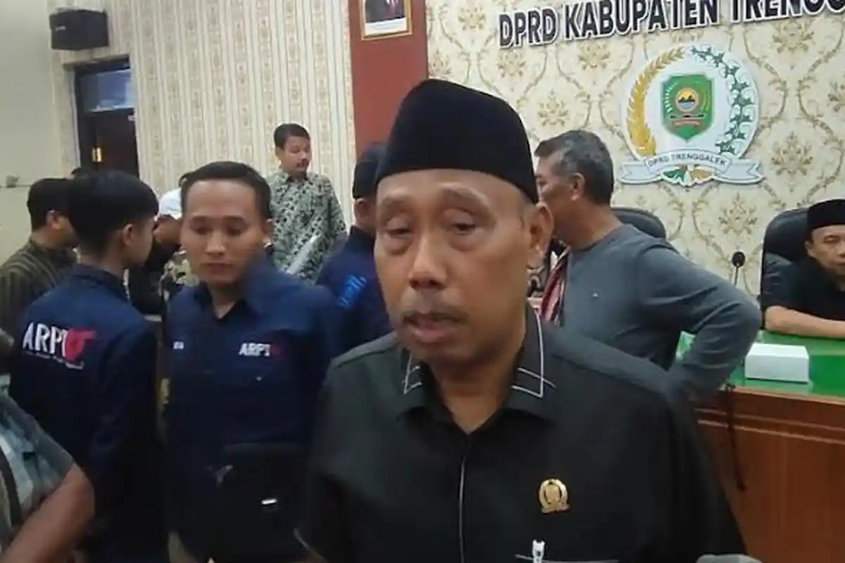 Terima Unjuk Rasa Anggota Koperasi, DPRD Trenggalek Berikan 3 Rekomendasi Strategis 