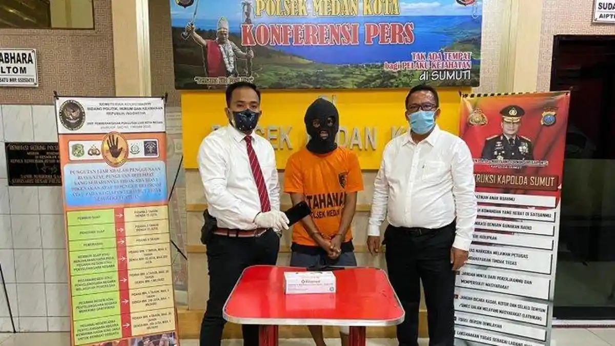 Jambret Ponsel Wartawati, Anugrah Dicokok Polisi