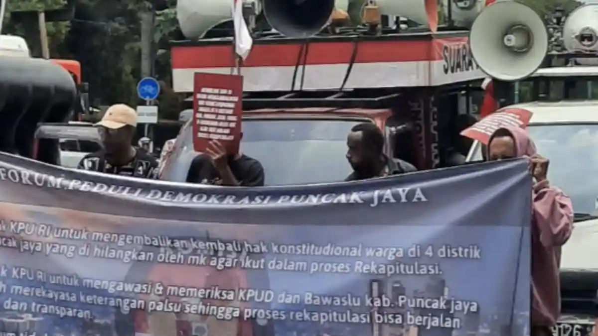 Warga Puncak Jaya Demo KPU RI Minta Suara Mereka Ikut Direkapitulasi Ulang