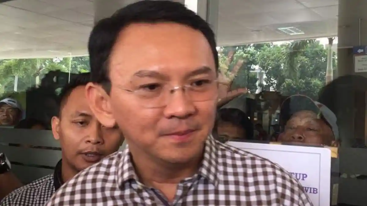Ahok Minta Julia Perez Enggak Usah Khawatir soal Biaya Pengobatan