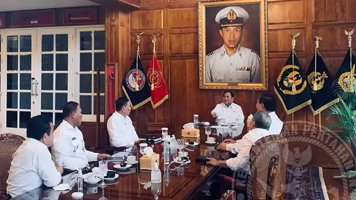 Ada Apa? Prabowo Subianto Panggil Jenderal Asal Makassar dan Mantan Penjaga Presiden Soeharto