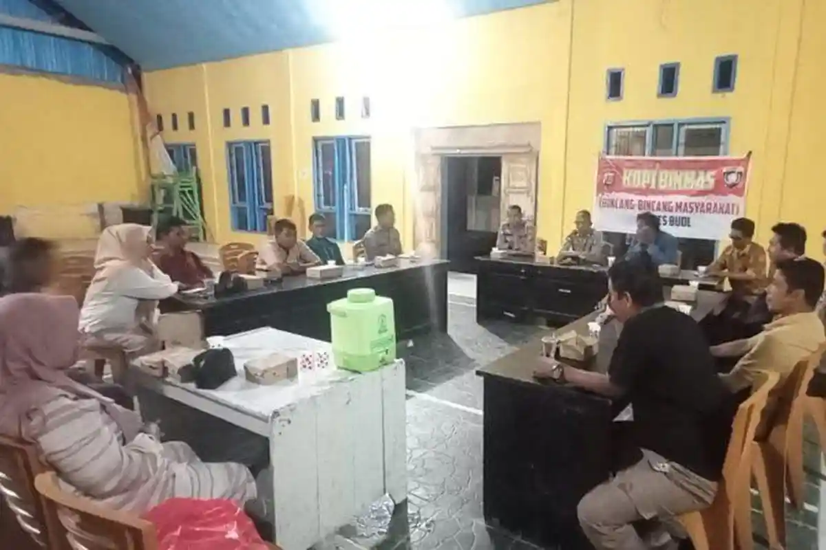 Jaga Kamtibmas Jelang Pilkada Serentak 2024, Polres Buol Gelar Kopi Binmas di Desa Lamadong