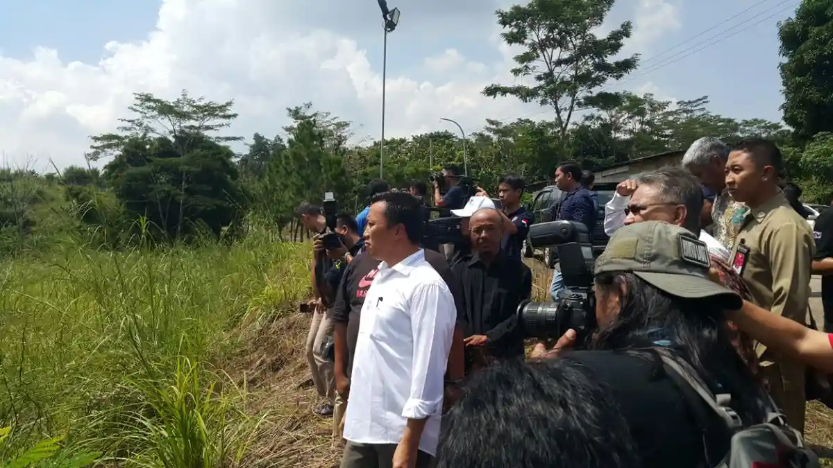 Menpora Sudah Laporkan Proyek Terbengkalai Hambalang ke Presiden Jokowi