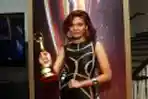 Citra Scholastika Artis Solo Wanita Urban AMI Awards 2014