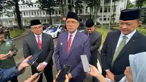 Wali-Kota-Bandung-Muhammad-Farhan-232.jpg