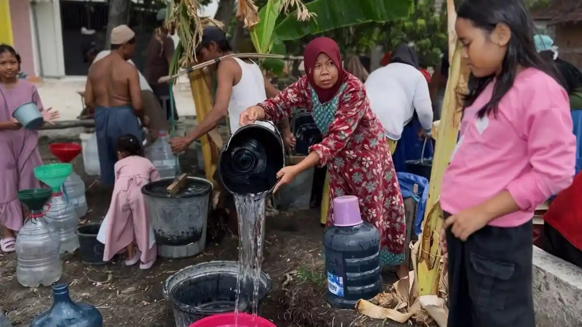 Aksi Nyata Lapas Bojonegoro Kirim Ribuan Liter Air Bersih Atasi Kekeringan