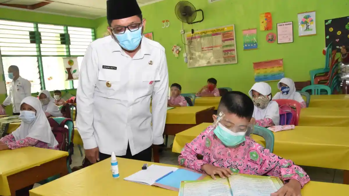 Belajar Tatap Muka di Padang Dimulai 4 Oktober 2021, Wako: 3 Hari di Sekolah, 3 Hari di Rumah