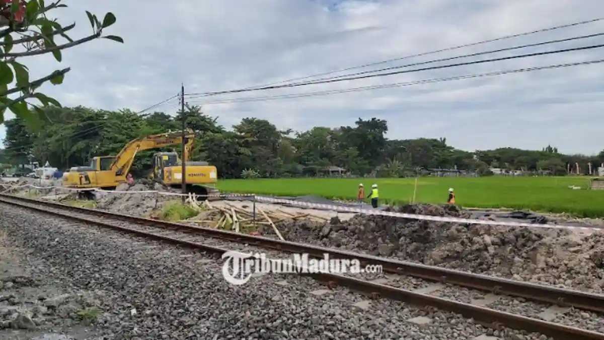 Sebagian Lahan Frontage Road Mulai Dibangun, Bagian Lain Belum Dibebaskan