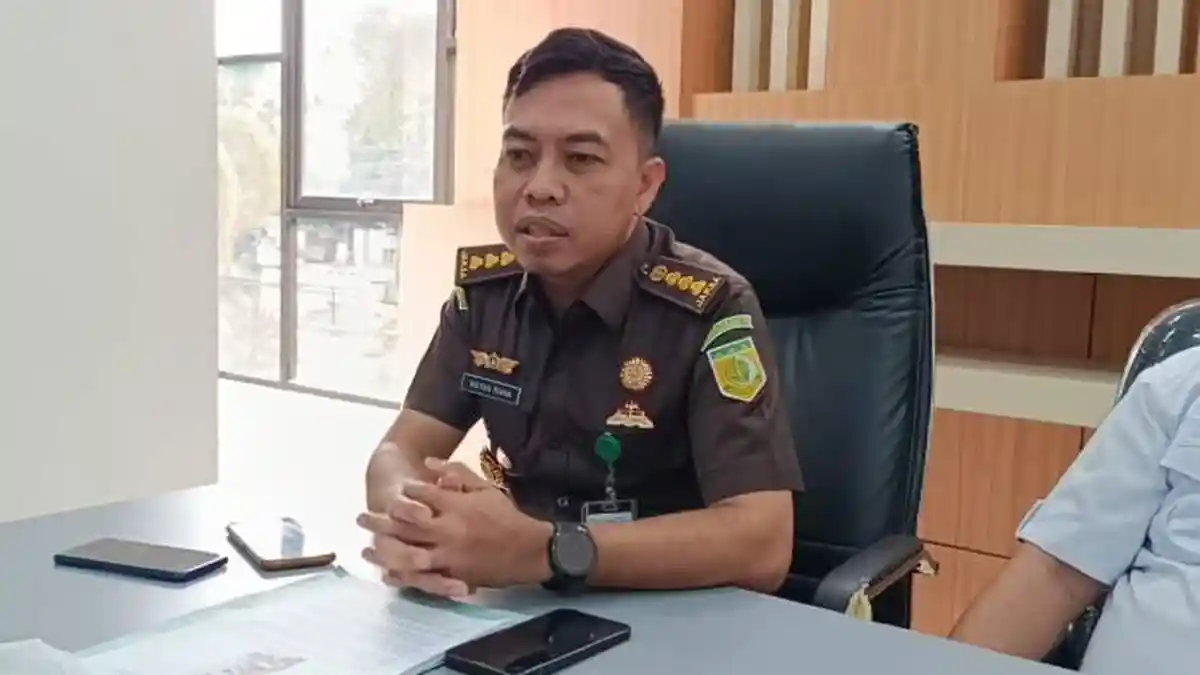 Oknum Pegawai Kejagung RI Bolos ke Lombok Utara, Kini Terancam Dipecat ...