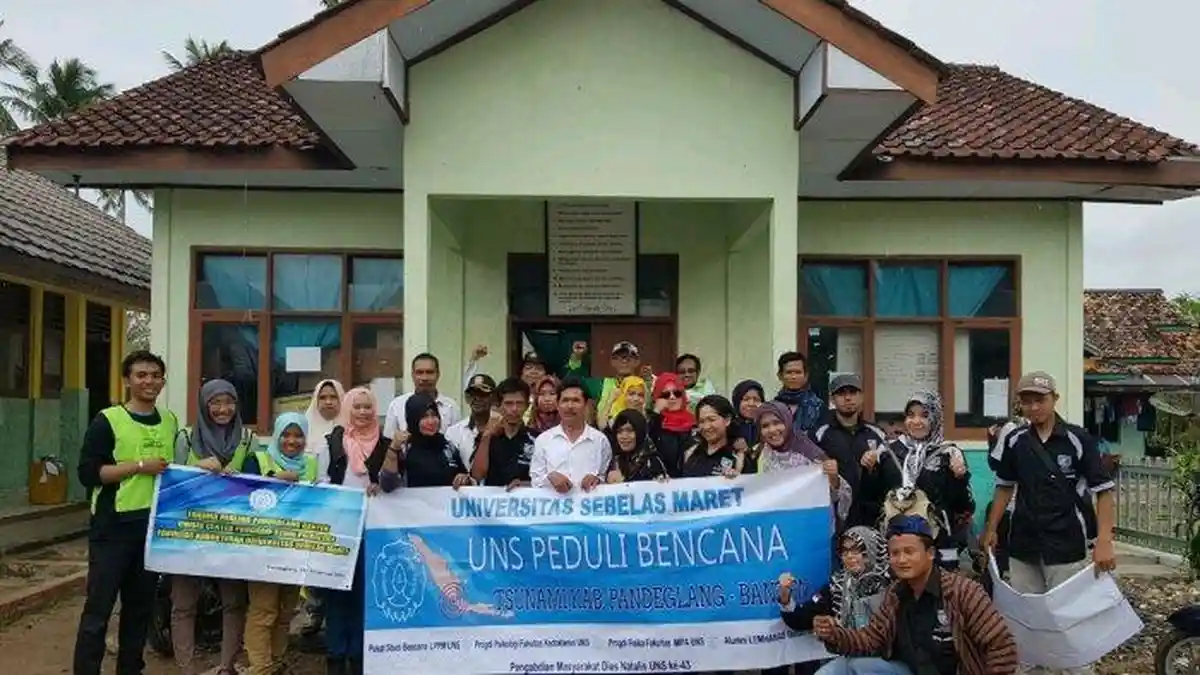 Bantu Korban Tsunami Selat Sunda, UNS Solo Kirim Tim Trauma Healing di Pandeglang