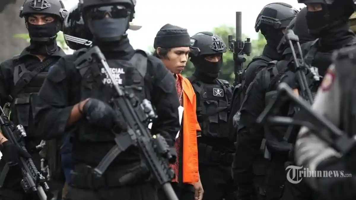 Densus 88 Bongkar Pusat Latihan Teroris JI di Jateng, Diduga Rekrut Anggota Muda dari Pesantren